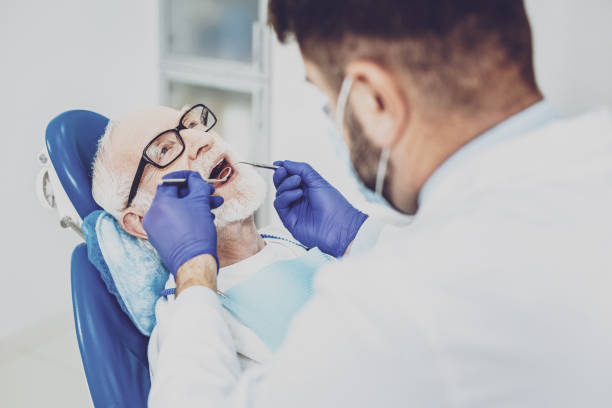 Emergency Dental Services for Seniors